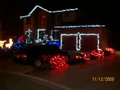 Friday December 11, 2009 20:28 - CHRISTMAS CONCERT AND DRIVE TO SEE LIGHTS 065.jpg